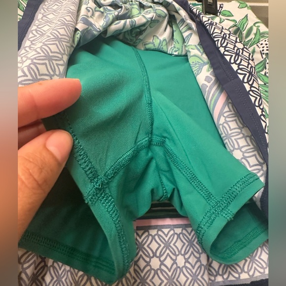 EUC Lilly Pulitzer Annora skort - Picture 3 of 5